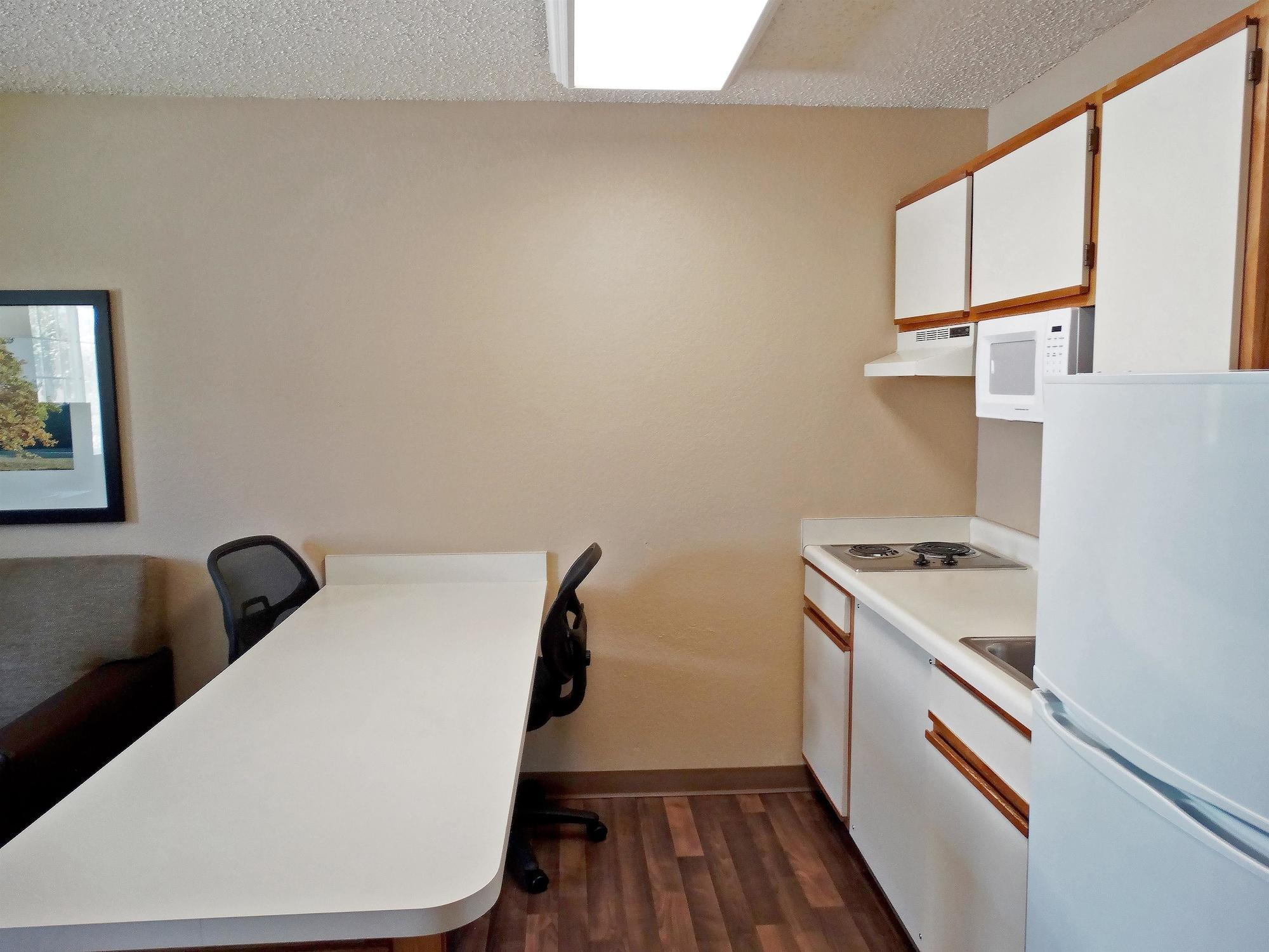 Extended Stay America Suites - Secaucus - New York City Area Buitenkant foto
