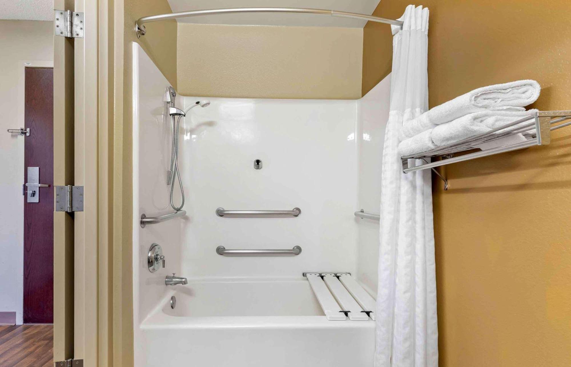 Extended Stay America Suites - Secaucus - New York City Area Buitenkant foto