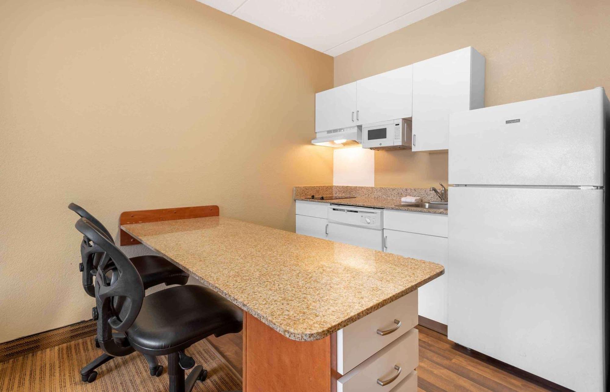 Extended Stay America Suites - Secaucus - New York City Area Buitenkant foto