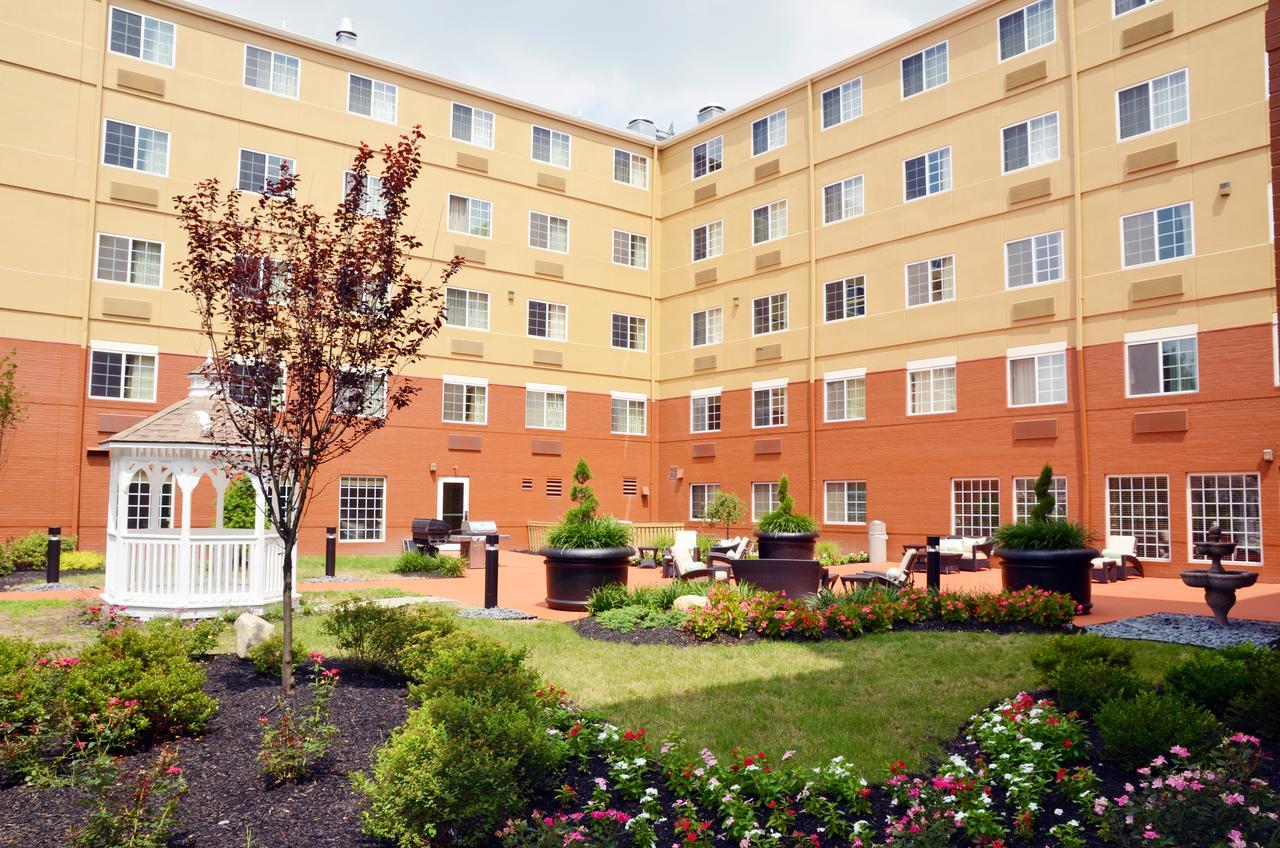 Extended Stay America Suites - Secaucus - New York City Area Buitenkant foto